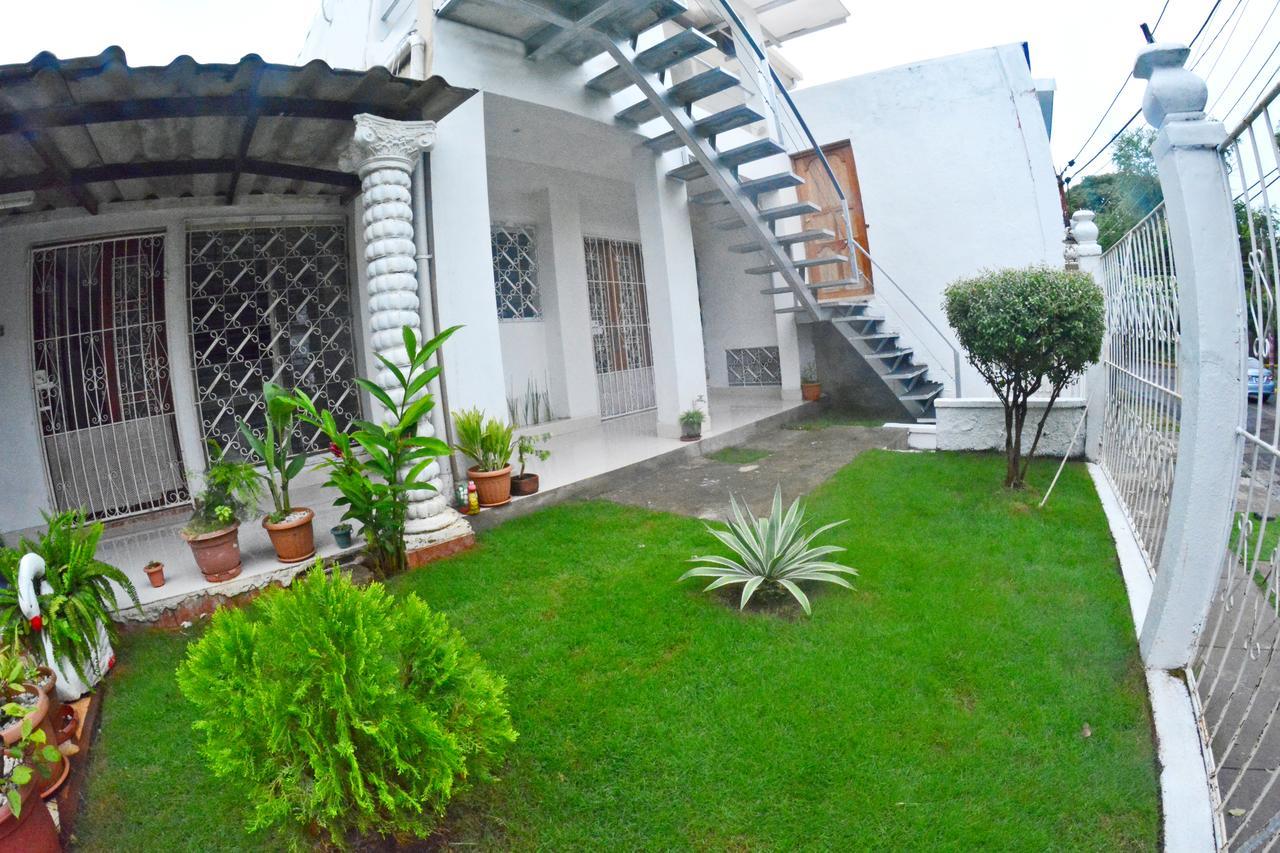Hotel Santa Martha Manágua Exterior foto